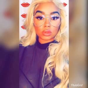 Meet your Posher, Andreá